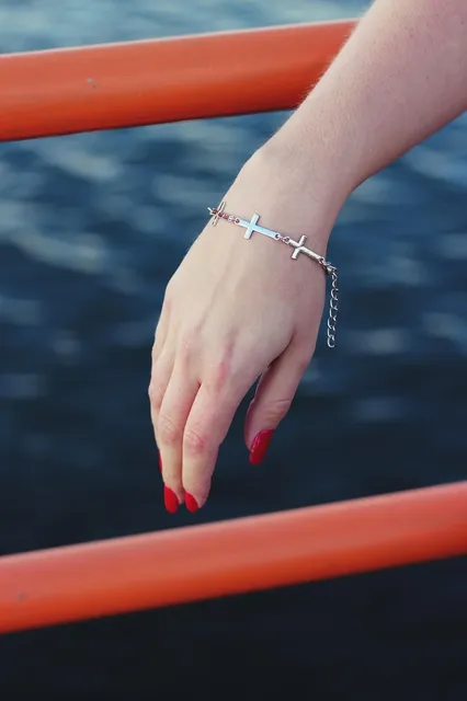 Load image into Gallery viewer, Fancy Plate Bracelet
